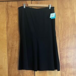 Ming Wang Classic Black Midi Skirt